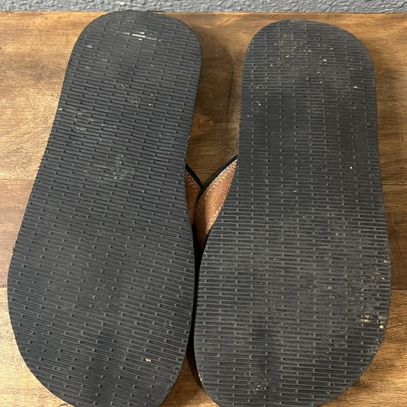 Men’s Havaianas Flip Flops size 8 great condition - Picture 5 of 5